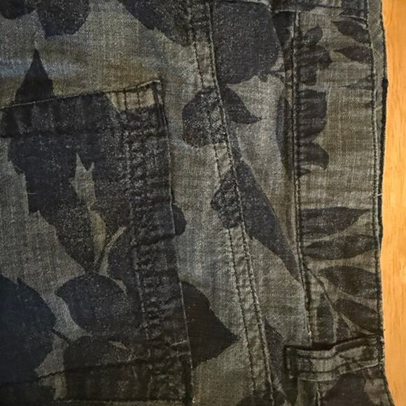 Croft & Barrow Blue Floral Mini Skirt, Size 14, Fun Casual Wear - Picture 6 of 8